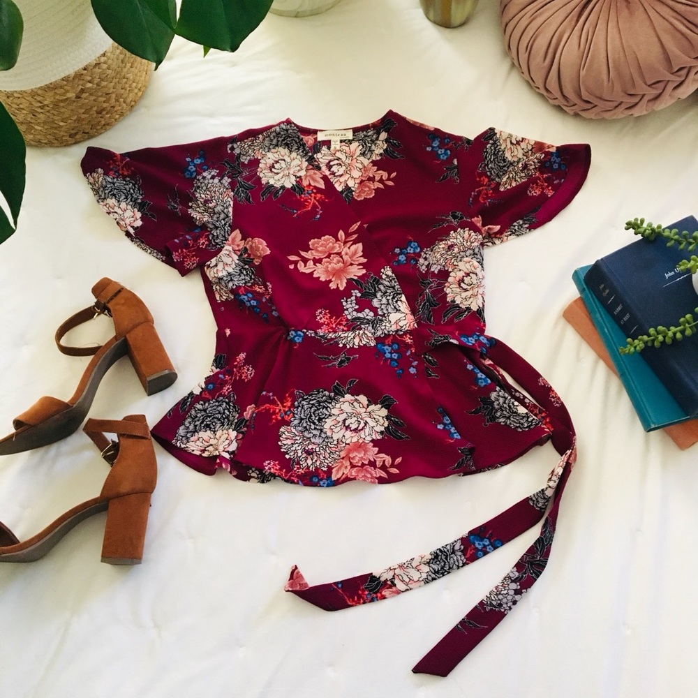 Monteau Floral Kimono Style Blouse